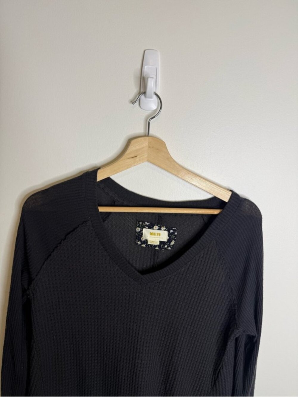 Maeve Black Waffle V-Neck Long Sleeve Top Anthropologie size small - Picture 5 of 8
